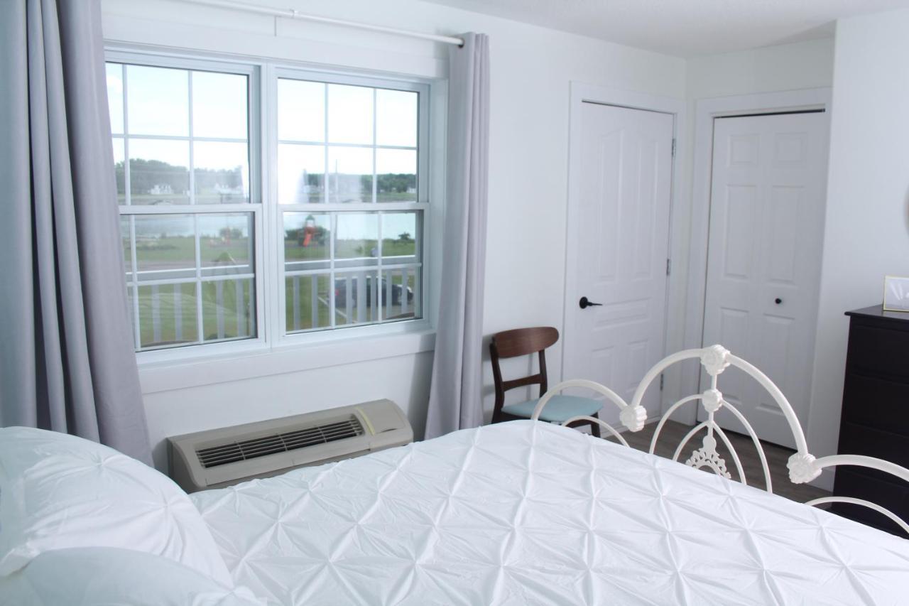 Gateway To Greenwich Suites Saint Peters Bay Екстер'єр фото